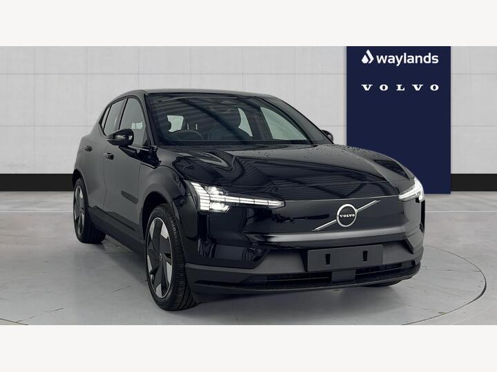 Volvo EX30 Twin Performance 69kWh Plus Auto AWD 5dr