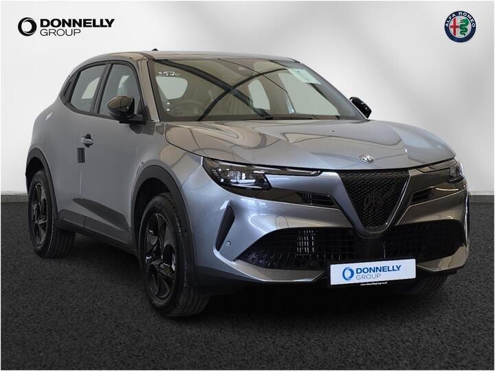 Alfa Romeo Junior 1.2 MHEV Ibrida E-DCT Euro 6 (s/s) 5dr