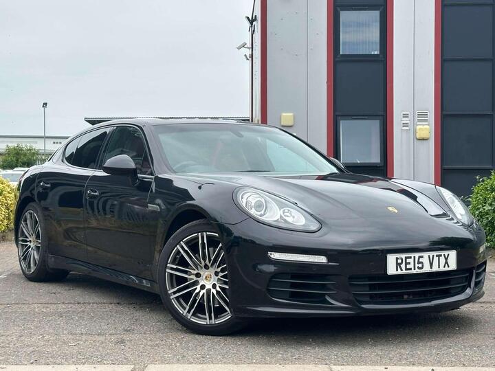 Porsche PANAMERA 3.0D V6 TiptronicS Euro 5 (s/s) 5dr Porsche PANAMERA 3.0D V6 TiptronicS Euro 5 (s/s) 5dr