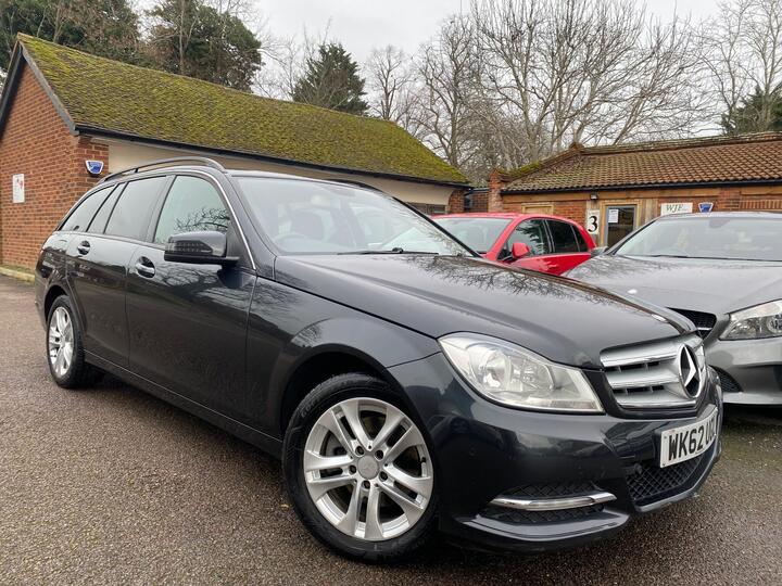 Mercedes-Benz C Class 2.1 C220 CDI BlueEfficiency Executive SE G-Tronic+ Euro 5 (s/s) 5dr