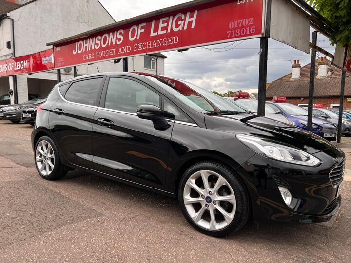 Ford Fiesta 1.0T EcoBoost Titanium Euro 6 (s/s) 5dr