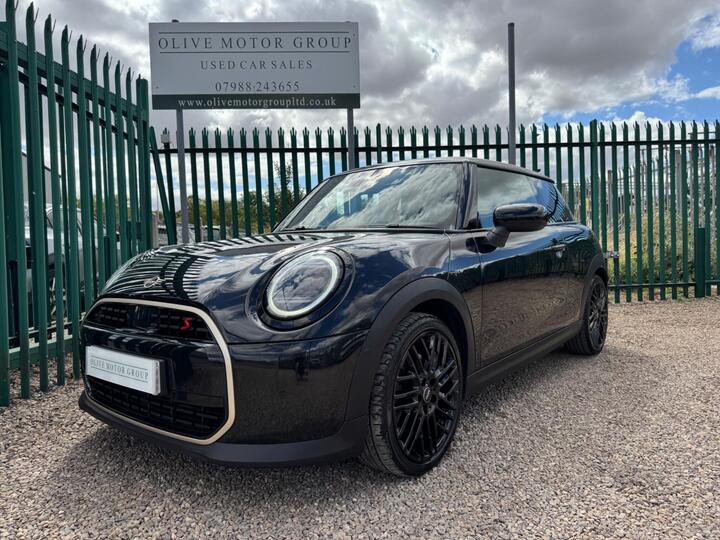 MINI Cooper 2.0S Exclusive Steptronic Euro 6 (s/s) 3dr