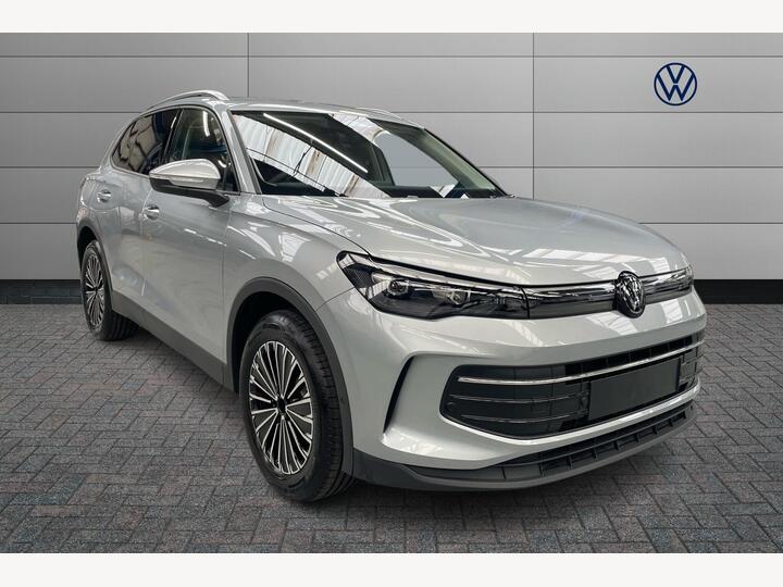 Volkswagen Tiguan 1.5 ETSI MHEV Match DSG Euro 6 (s/s) 5dr