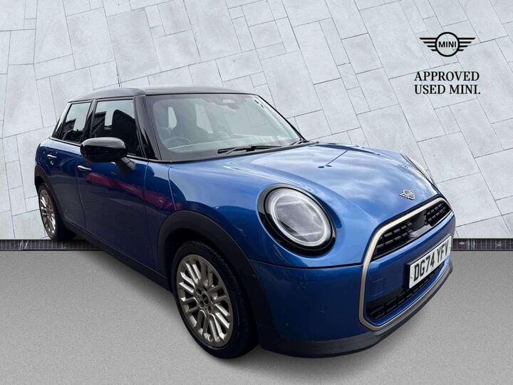 MINI Hatch 1.5C Exclusive Steptronic Euro 6 (s/s) 5dr