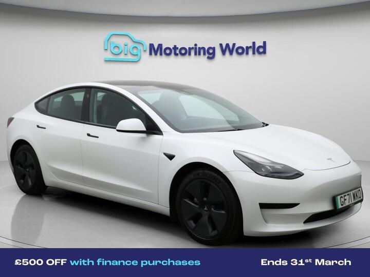 Tesla Model 3 Standard Range Plus Auto RWD 4dr