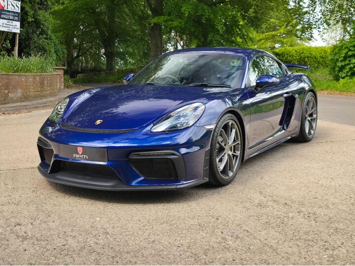 Porsche 718 Cayman 4.0 GT4 Euro 6 (s/s) 2dr Porsche 718 Cayman 4.0 GT4 Euro 6 (s/s) 2dr