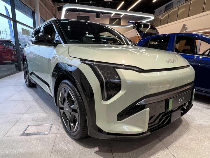 Kia EV3 81.4kWh GT-Line S Auto 5dr
