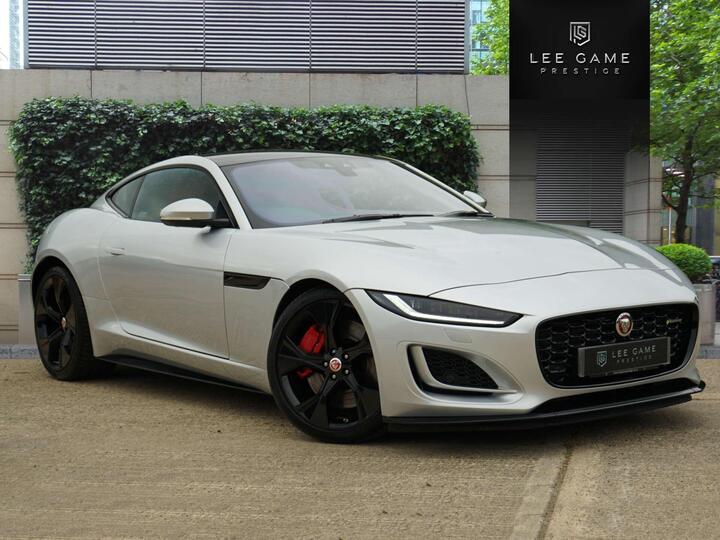 Jaguar F-TYPE 5.0 V8 R-Dynamic Auto AWD Euro 6 (s/s) 2dr Jaguar F-TYPE 5.0 V8 R-Dynamic Auto AWD Euro 6 (s/s) 2dr