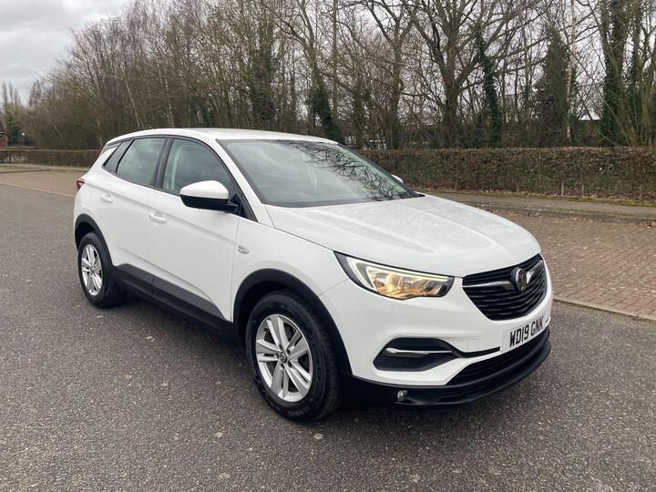 Vauxhall Grandland X 1.2 Turbo SE Euro 6 (s/s) 5dr