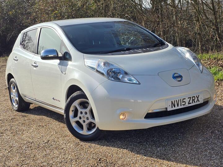 Nissan Leaf 24kWh Acenta Auto 5dr Nissan Leaf 24kWh Acenta Auto 5dr