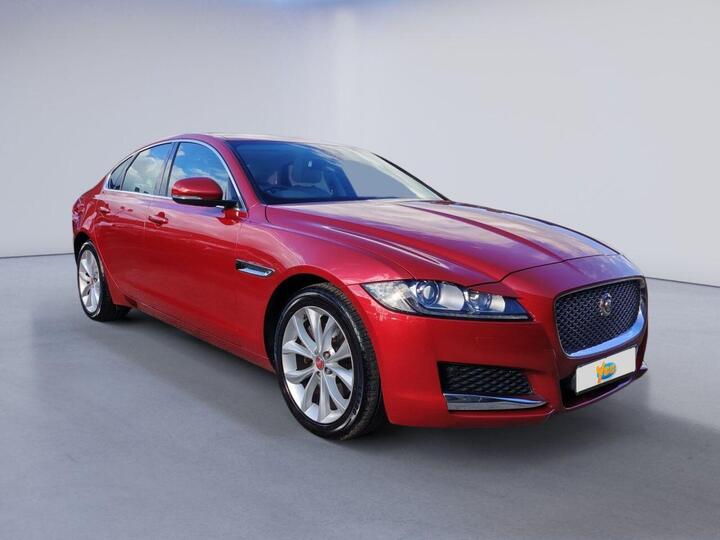 Jaguar XF 2.0d Portfolio Auto Euro 6 (s/s) 4dr