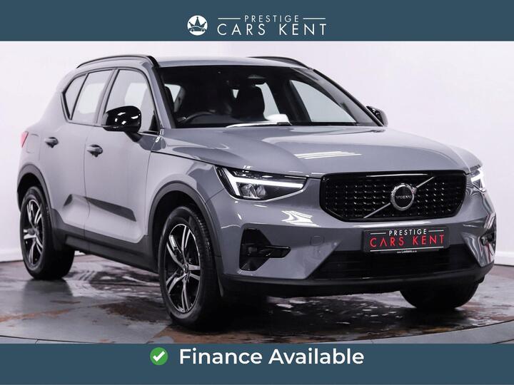 Volvo XC40 2.0 B4 MHEV Plus DCT Auto AWD Euro 6 (s/s) 5dr