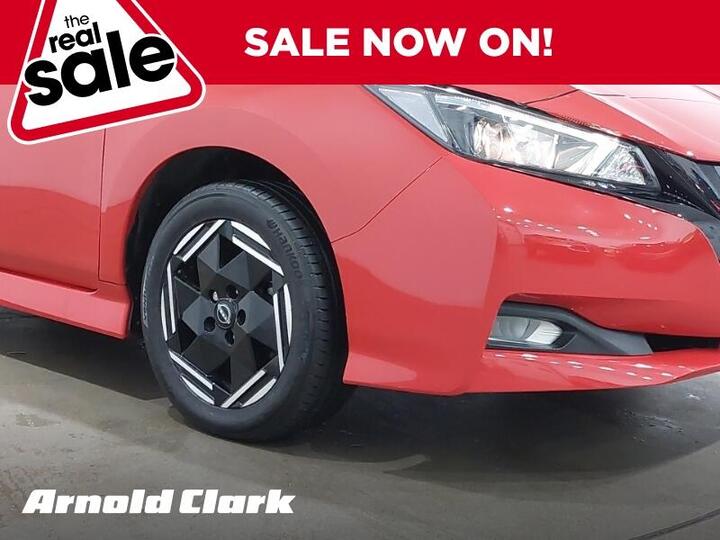 Nissan Leaf 39kWh Acenta Auto 5dr