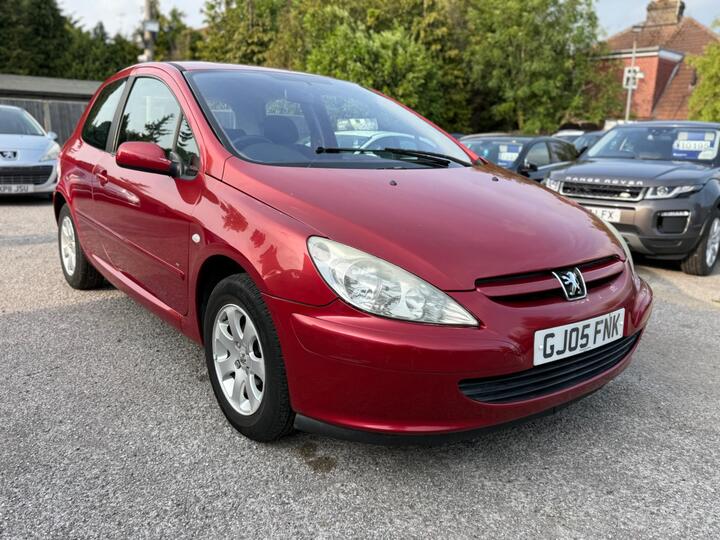 Peugeot 307 1.4 16v X-Line 3dr Peugeot 307 1.4 16v X-Line 3dr