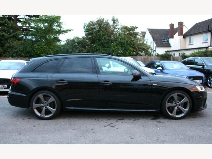 Audi A4 AVANT 2.0 TFSI 40 Black Edition S Tronic Euro 6 (s/s) 5dr
