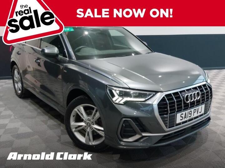 Audi Q3 1.5 TFSI CoD 35 S Line Euro 6 (s/s) 5dr