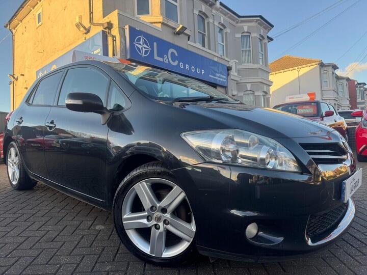 Toyota AURIS 1.6 V-Matic SR Euro 5 5dr