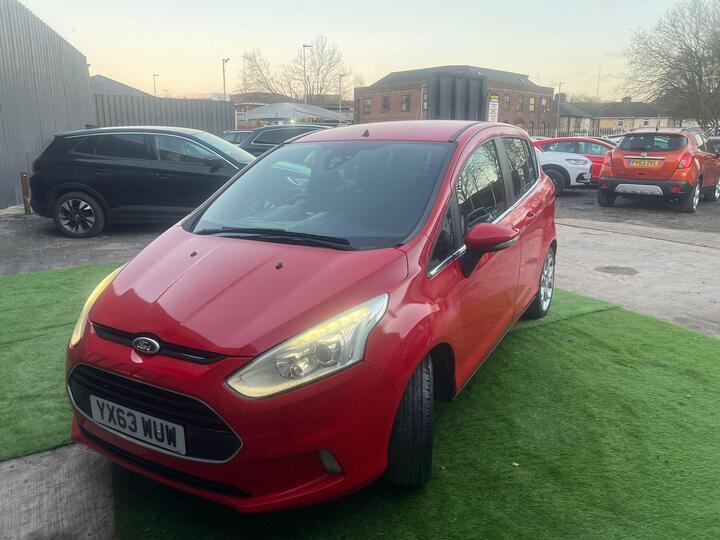Ford B-Max 1.0T EcoBoost Titanium Euro 5 (s/s) 5dr