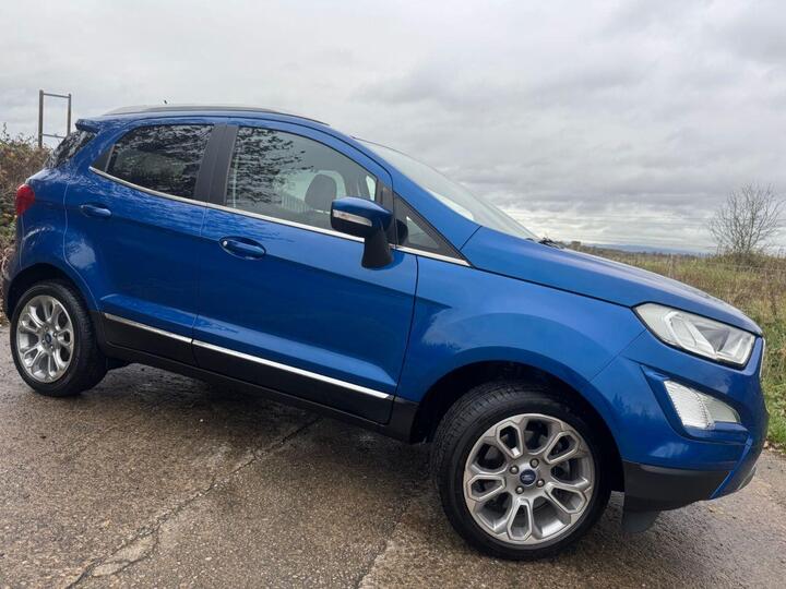 Ford ECOSPORT 1.0T EcoBoost Titanium Euro 6 (s/s) 5dr