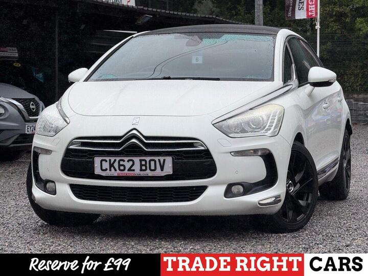 Citroen DS5 2.0 HDi DSport Euro 5 5dr Citroen DS5 2.0 HDi DSport Euro 5 5dr