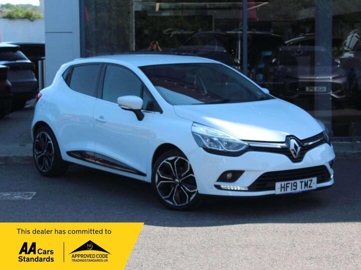 Renault Clio 0.9 TCe Iconic Euro 6 (s/s) 5dr