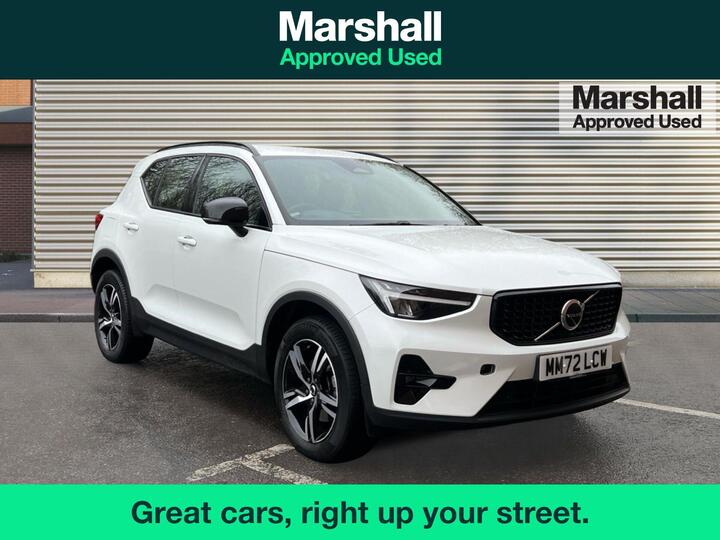 Volvo XC40 2.0 B4 MHEV Plus DCT Auto AWD Euro 6 (s/s) 5dr