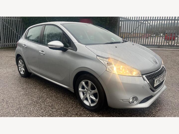 Peugeot 208 1.2 VTi Active Euro 5 5dr