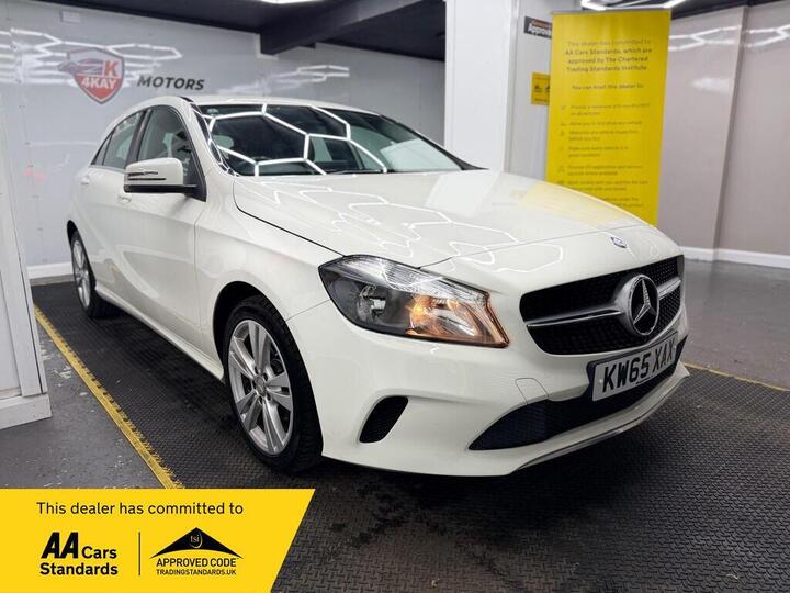 Mercedes-Benz A Class 1.5 A180d Sport Euro 6 (s/s) 5dr Mercedes-Benz A Class 1.5 A180d Sport Euro 6 (s/s) 5dr