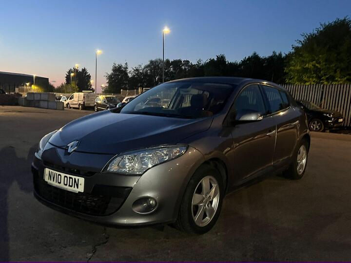 Renault Megane 1.5 DCi Dynamique TomTom Euro 4 5dr