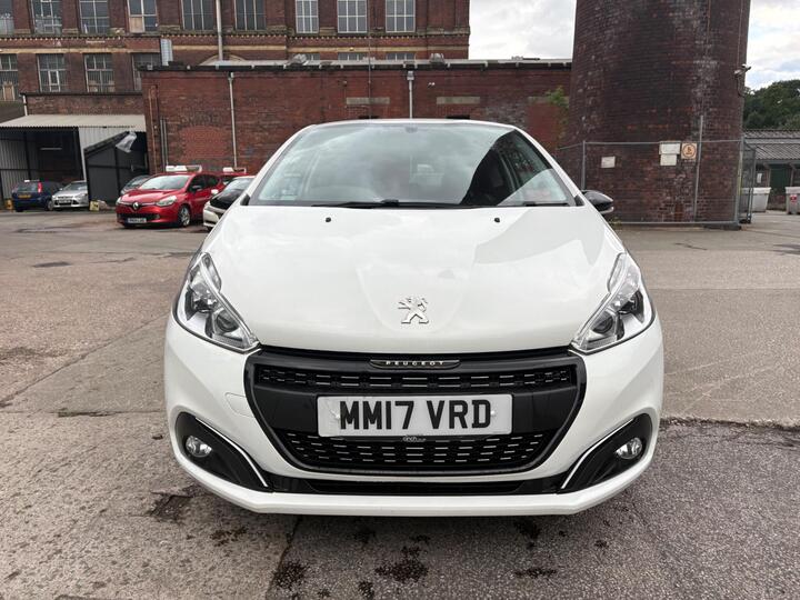 Peugeot 208 1.2 PureTech Black Edition Euro 6 3dr