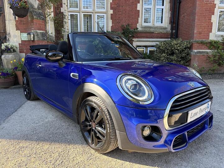 MINI Convertible 1.5 Cooper Sport Steptronic Euro 6 (s/s) 2dr