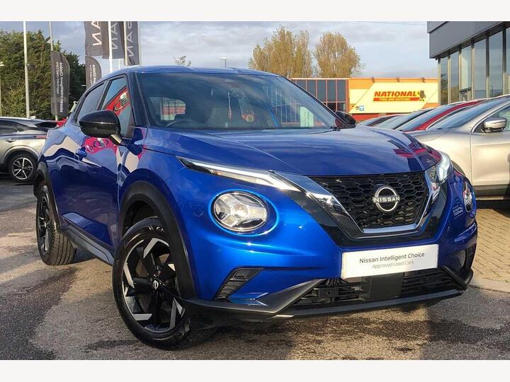 Nissan Juke 1.0 DIG-T N-Connecta Euro 6 (s/s) 5dr Nissan Juke 1.0 DIG-T N-Connecta Euro 6 (s/s) 5dr