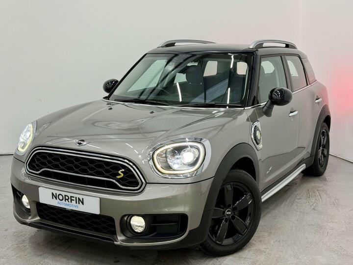 MINI COUNTRYMAN 1.5 7.6kWh Cooper SE Auto ALL4 Euro 6 (s/s) 5dr