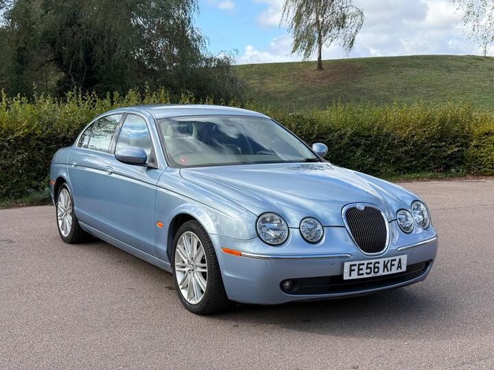 Jaguar S-Type 2.7D V6 SE 4dr