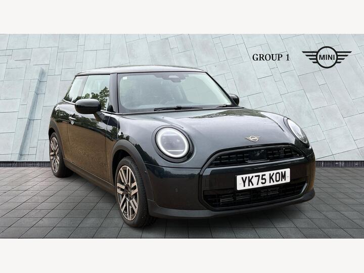 MINI Cooper 1.5C Classic Steptronic Euro 6 (s/s) 3dr