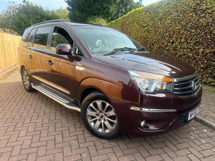 SsangYong Turismo 2.2D ELX T-Tronic 4WD Selectable Euro 6 5dr