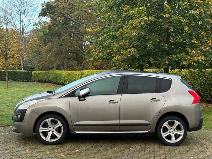 Peugeot 3008 1.6 VTi Allure Euro 5 5dr Peugeot 3008 1.6 VTi Allure Euro 5 5dr