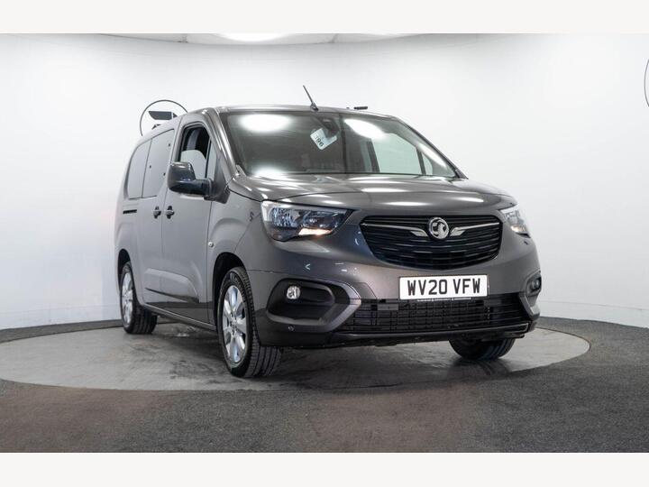 Vauxhall COMBO LIFE 1.2 Turbo Energy XL MPV Euro 6 (s/s) 5dr Vauxhall COMBO LIFE 1.2 Turbo Energy XL MPV Euro 6 (s/s) 5dr
