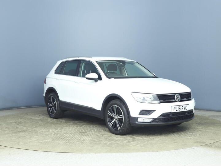 Volkswagen TIGUAN 2.0 TDI BlueMotion Tech SE Navigation 4Motion Euro 6 (s/s) 5dr