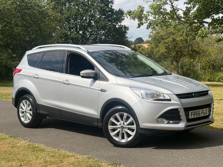 Ford KUGA 2.0 TDCi Titanium 2WD Euro 6 (s/s) 5dr
