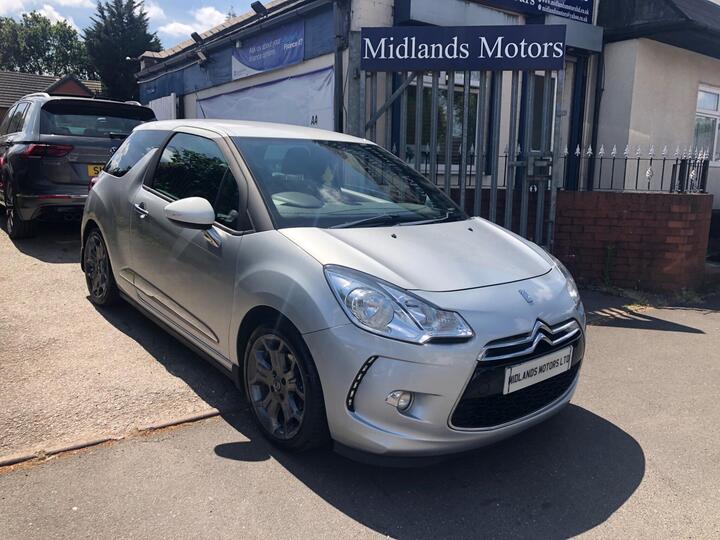 Citroen DS3 1.2 PureTech DStyle Ice Euro 6 (s/s) 3dr