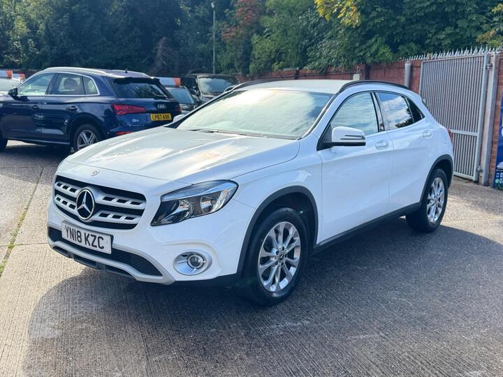 Mercedes-Benz GLA 1.6 GLA200 SE Euro 6 (s/s) 5dr Mercedes-Benz GLA 1.6 GLA200 SE Euro 6 (s/s) 5dr