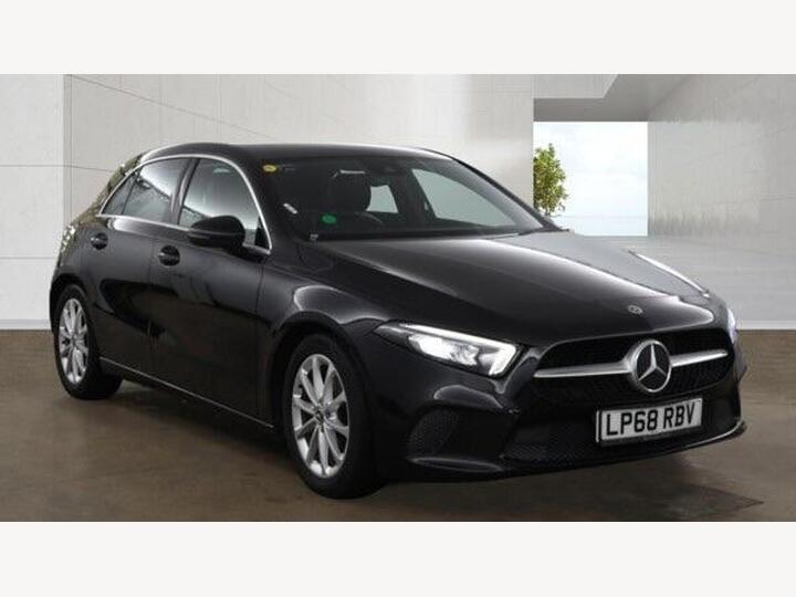 Mercedes-Benz A Class 1.5 A180d Sport 7G-DCT Euro 6 (s/s) 5dr Mercedes-Benz A Class 1.5 A180d Sport 7G-DCT Euro 6 (s/s) 5dr