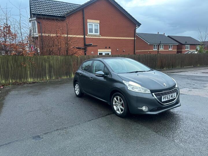 Peugeot 208 1.2 VTi Active Euro 5 5dr