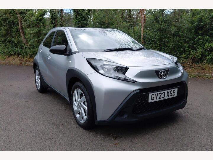 Toyota Aygo X 1.0 VVT-i Pure Euro 6 (s/s) 5dr Toyota Aygo X 1.0 VVT-i Pure Euro 6 (s/s) 5dr