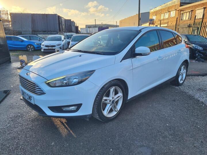 Ford Focus 1.0T EcoBoost Zetec Edition Euro 6 (s/s) 5dr