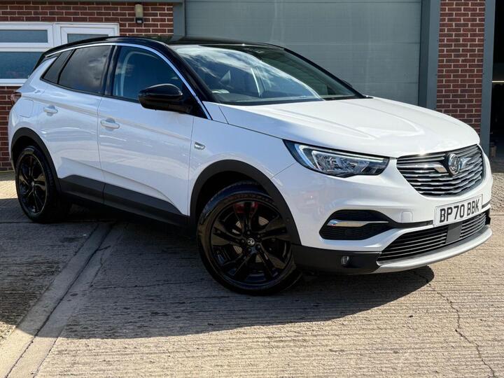 Vauxhall GRANDLAND X 1.2 Turbo SRi Nav Euro 6 (s/s) 5dr