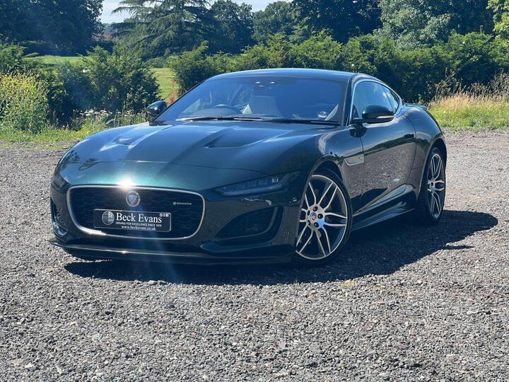 Jaguar F-TYPE 2.0i R-Dynamic Auto Euro 6 (s/s) 2dr Jaguar F-TYPE 2.0i R-Dynamic Auto Euro 6 (s/s) 2dr