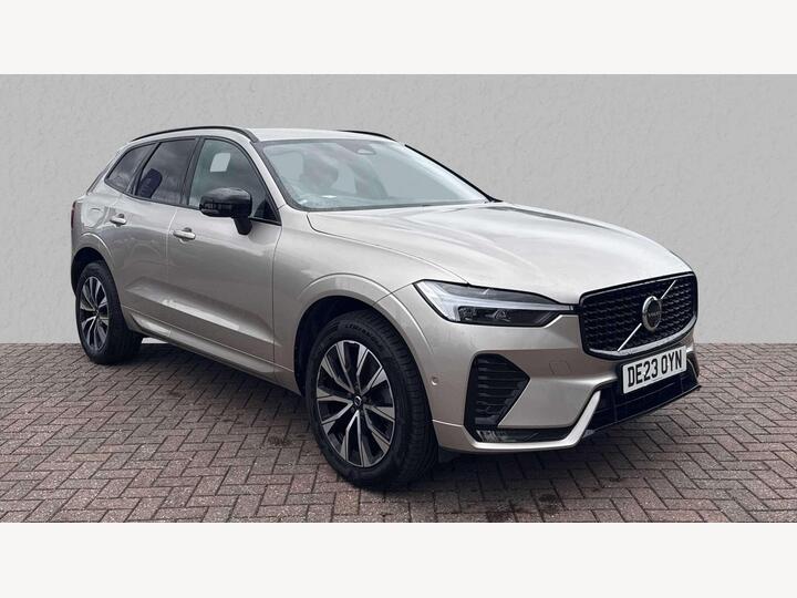 Volvo XC60 ESTATE 2.0 B5P Plus Dark 5dr AWD Geartronic