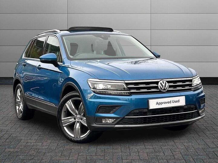 Volkswagen Tiguan 2.0 TDI BlueMotion Tech SEL DSG Euro 6 (s/s) 5dr Volkswagen Tiguan 2.0 TDI BlueMotion Tech SEL DSG Euro 6 (s/s) 5dr